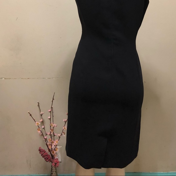 TAHARI MID LENGTH BLACK DRESS - Picture 4 of 6